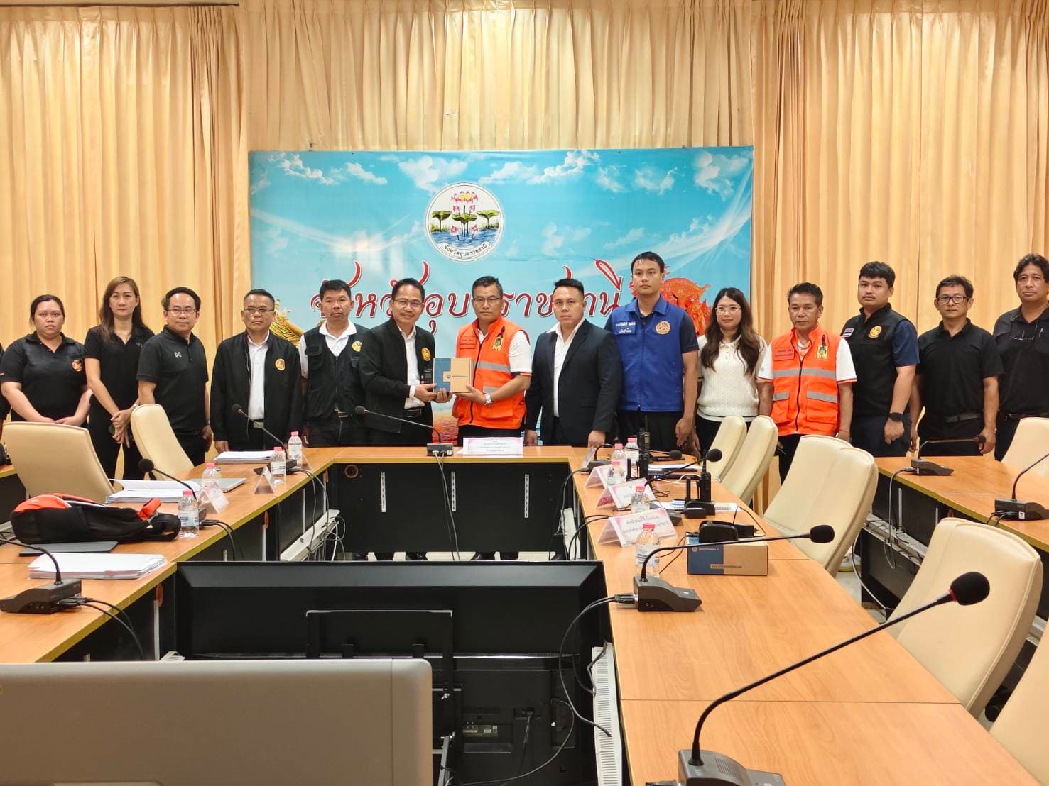 โครงการตรวจสอบการส่งมอบงานติดตั้งอุปกรณ์วิทยุสื่อสารข่ายบังคับบัญชากระทรวงมหาดไทย